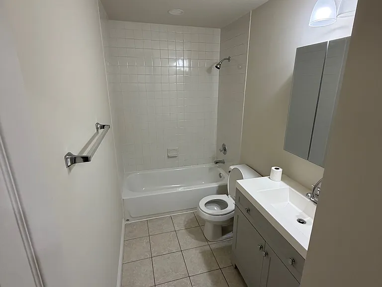2553 S 3rd St #1 — Photo 7