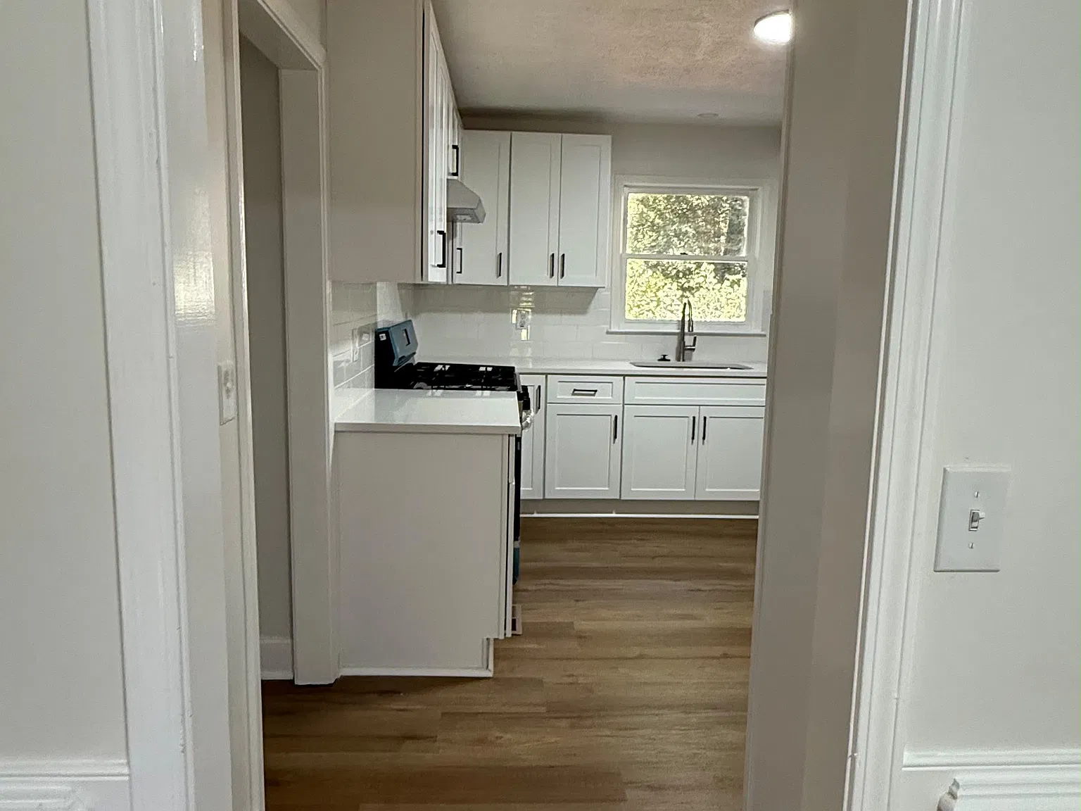 4 bed, 3126 sqft, $3,500 — Photo 4