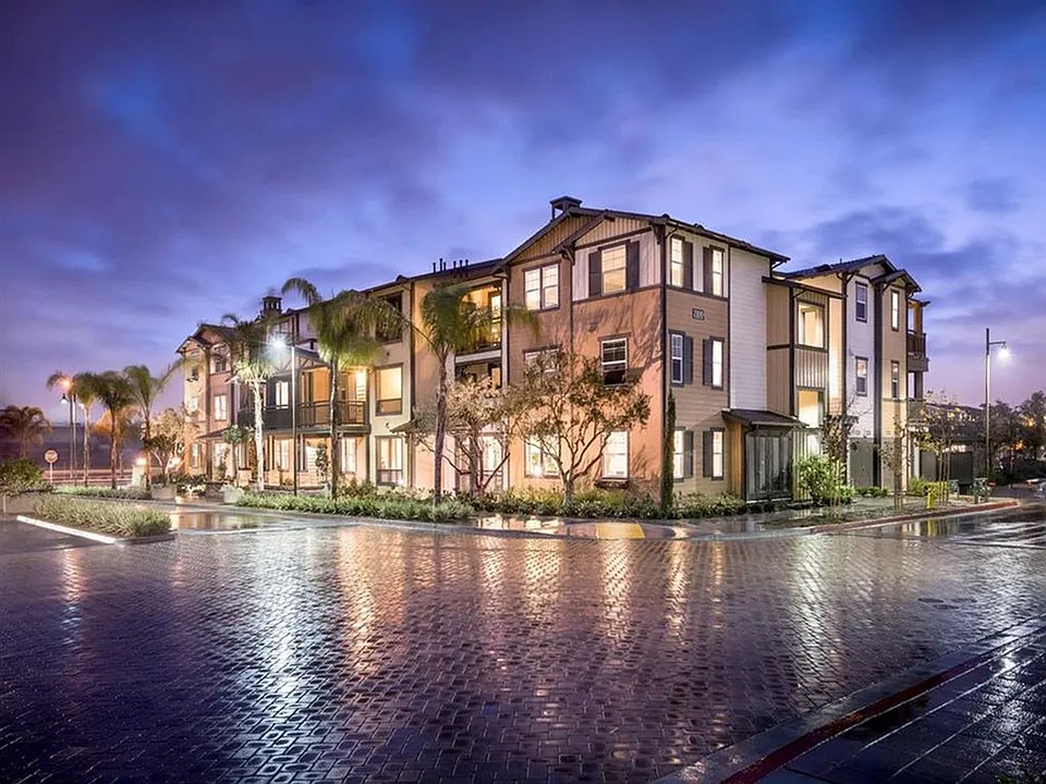 Artisan at East Village Apartments