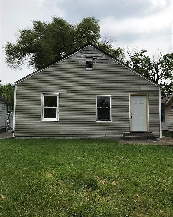 1st image of 1827 Medford Ave