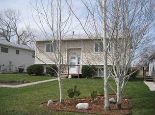 902 Jackson St, Billings, MT 59101