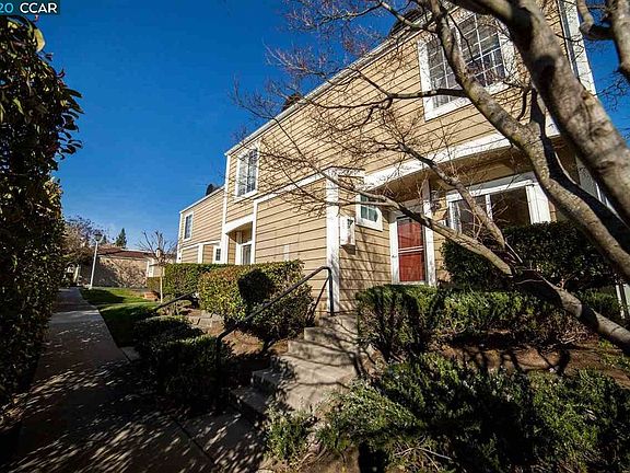 3rd image of 5063 Hiller Ln