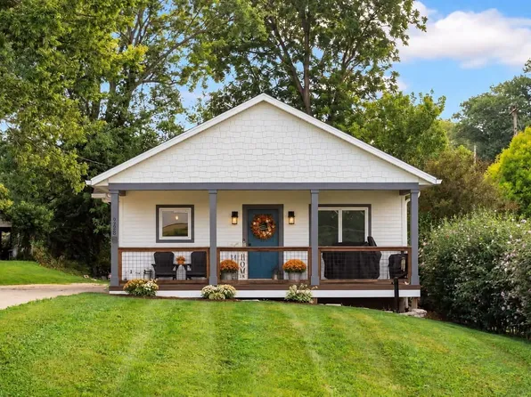 9228 S Harrodsburg Rd, Bloomington, IN 47403