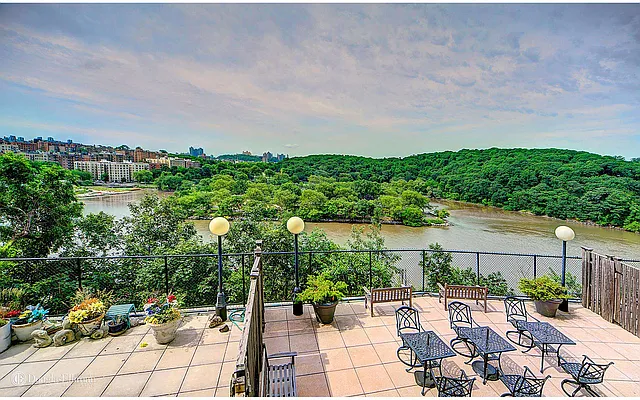 Sold by Douglas Elliman | media 4