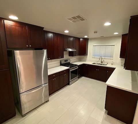 2nd image of 3876 Delta Ave