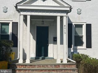 8015 Gladstone Rd, Wyndmoor, PA 19038