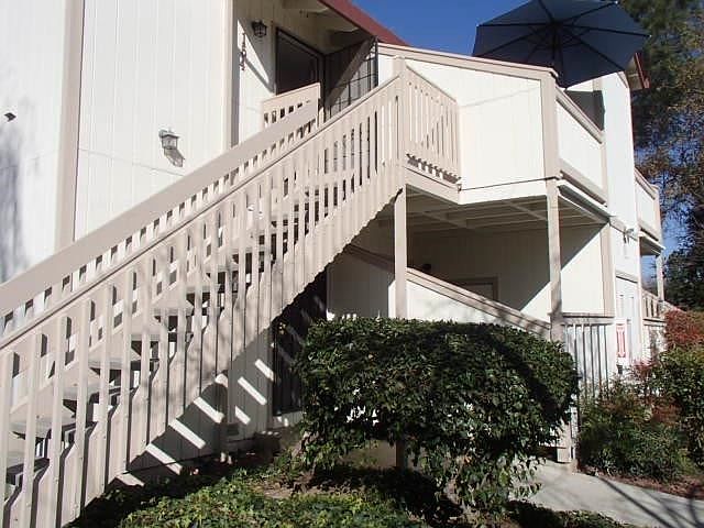 1st image of 154 Sunwood Meadows Pl