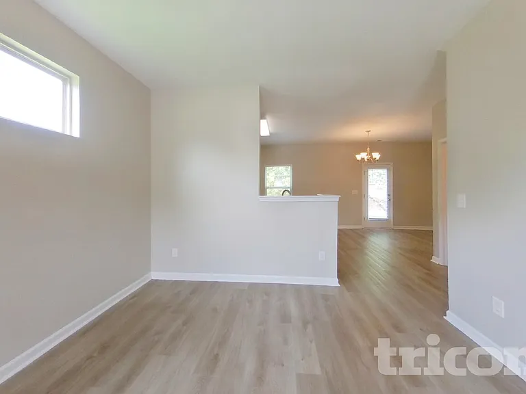 4118 Lindbergh Way — Photo 14