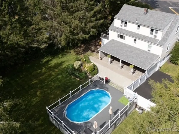 123 Colonial Street, Watertown, CT 06779