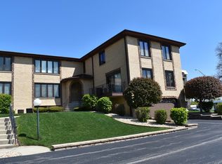 10361 Parkside Ave APT 2, Oak Lawn, IL 60453