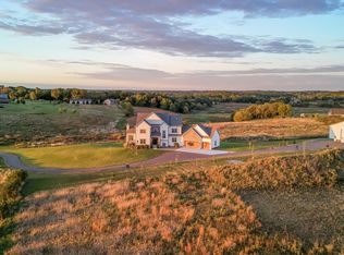 2990 Highland Rd, Mound, MN 55364