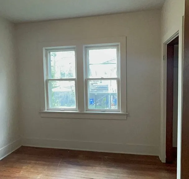 901 Cottage Ave — Photo 5