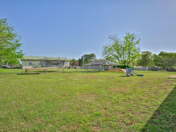 591 SW 14th St, Blanchard, OK 73010