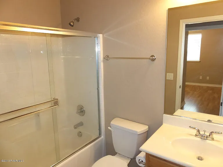 604 N Magdalena St — Photo 14