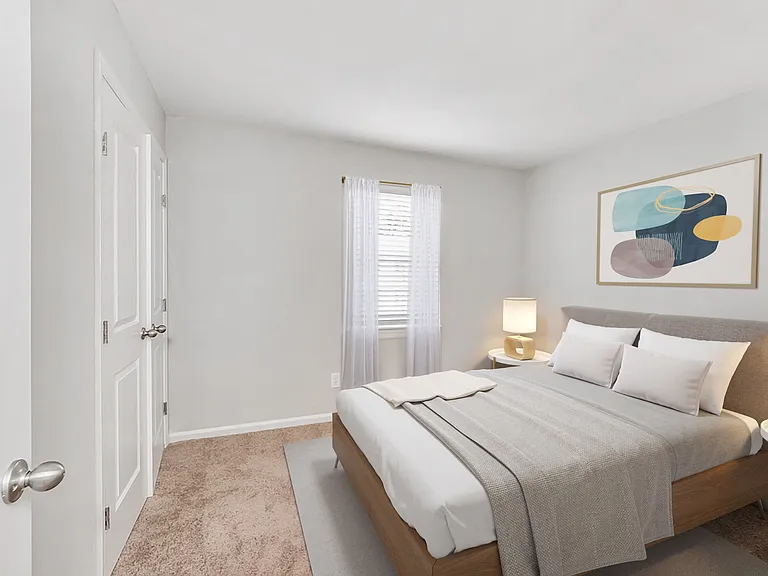 Staples Mill Townhomes — Photo 14
