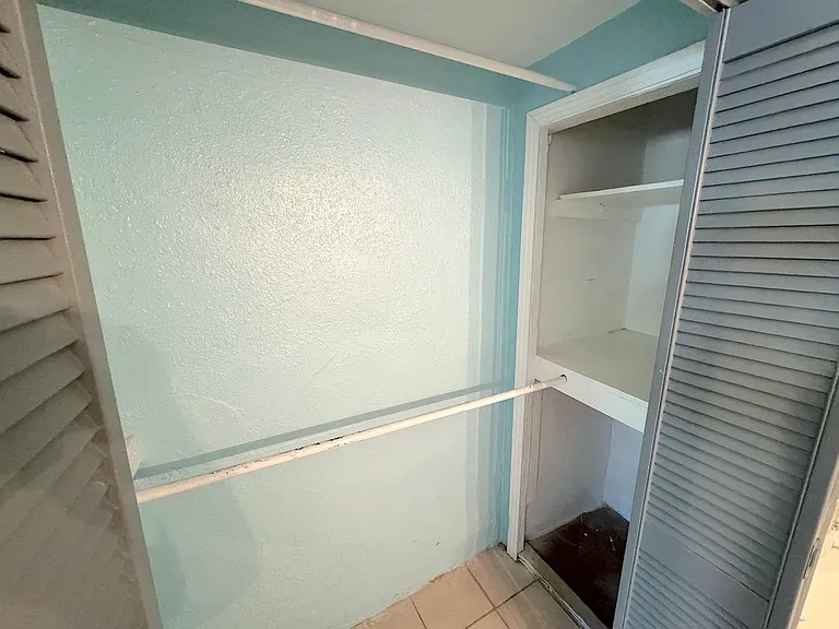 2525 Idalia Ave #B — Photo 12