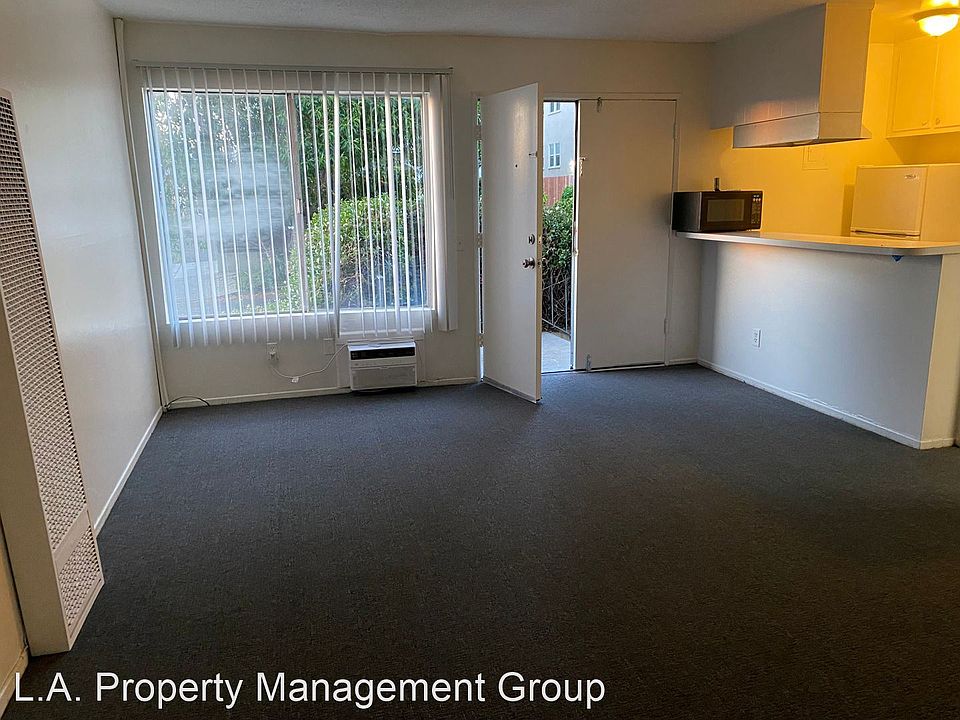 1st image of 3920 Marathon St #1