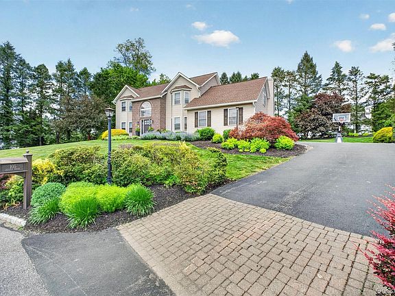 2nd image of 105 Jessica Court