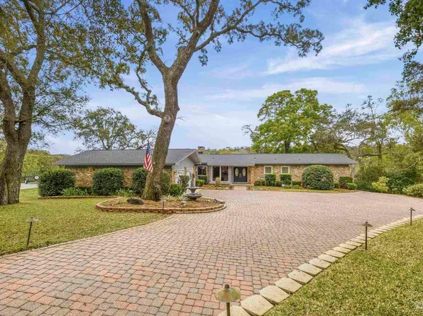 7 Krivik Ct, Fort Walton Beach, FL 32547