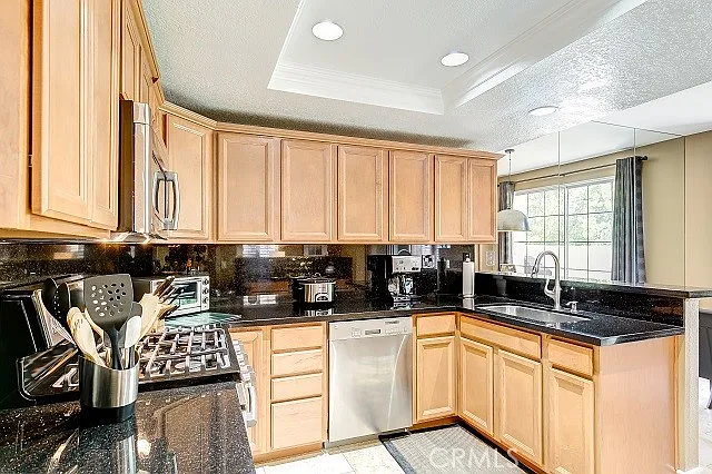 2439 Paseo Circulo — Photo 11