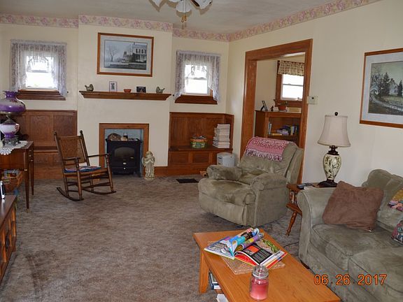 2nd image of 2221 Wayne Ave