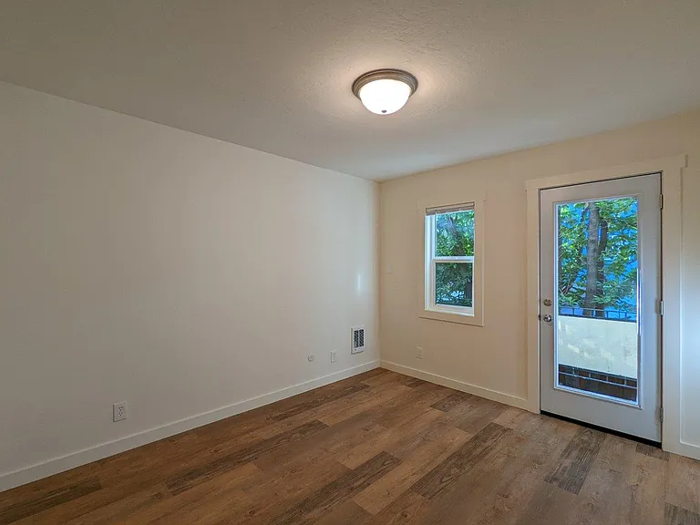 2117 Haste St — Photo 27