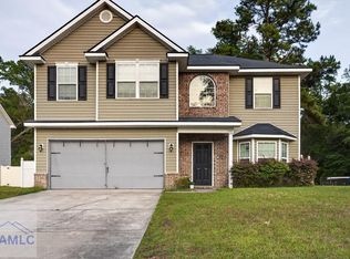 1307 Hill View Cir, Hinesville, GA 31313