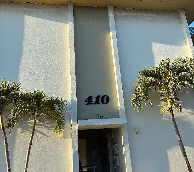 1st image of 410 Wilma Circle