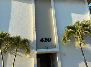 410 Wilma Circle, Riviera Beach, FL 33404