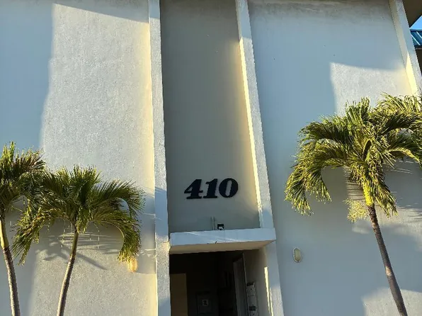 410 Wilma Circle, Riviera Beach, FL 33404