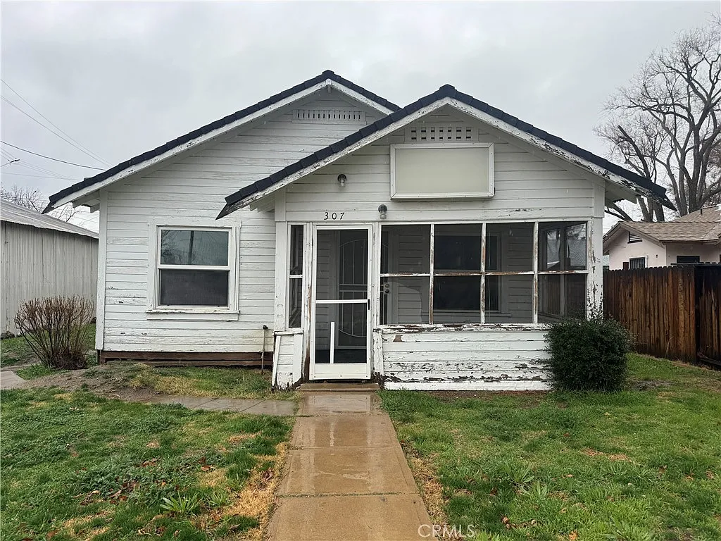 307 S Curry St photo 1