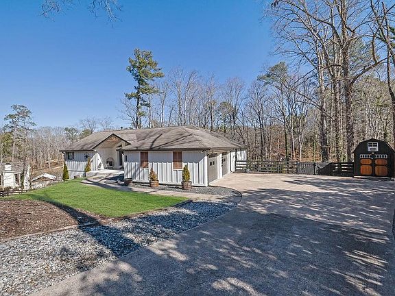 4th image of 13335 Providence Rd