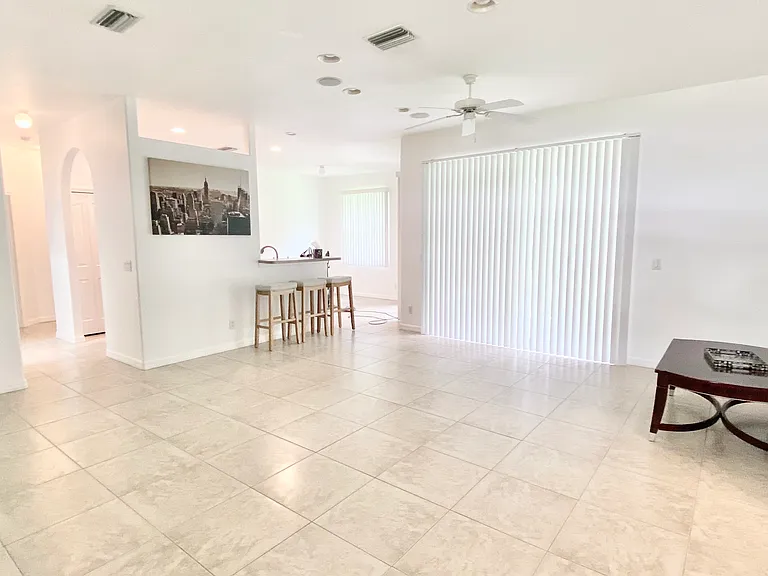 4357 Mermell Cir — Photo 10