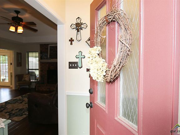 3rd image of 701 Quail Ln