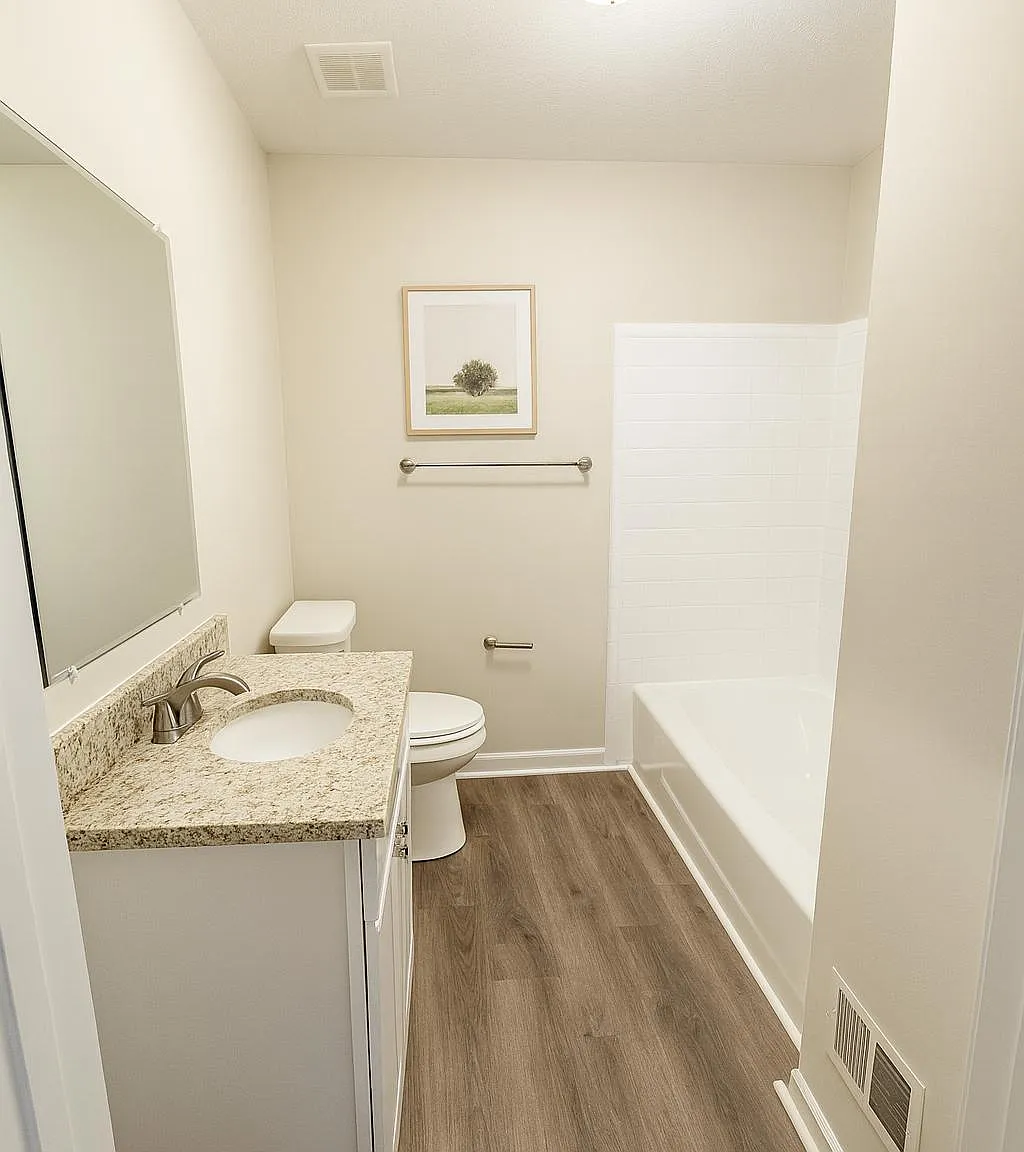 4 bed, 4.0 bath, 2900 sqft, $815 — Photo 3