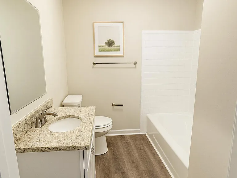 Shared Bath (Room 1,2, & 4)