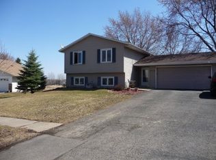 15930 Harmony Way, Apple Valley, MN 55124