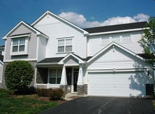 351 Victoria Ln, Elgin, IL 60124