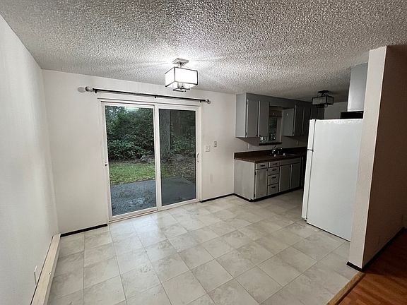 5th image of 8708 145th St NW #A