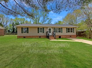 411 Sierra Rd, Spartanburg, SC 29301