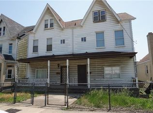 733 Mary St, Mc Kees Rocks, PA 15136