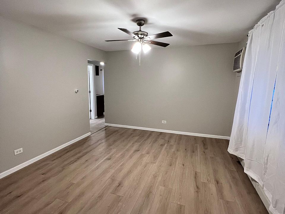 2nd image of 5314 S 73rd Ave #2