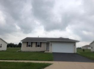 3045 Hiddengreen Dr, Belvidere, IL 61008