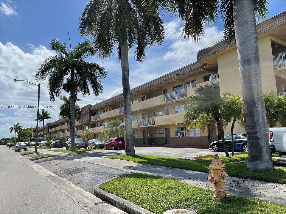 1st image of 11195 SW 1st St APT 214