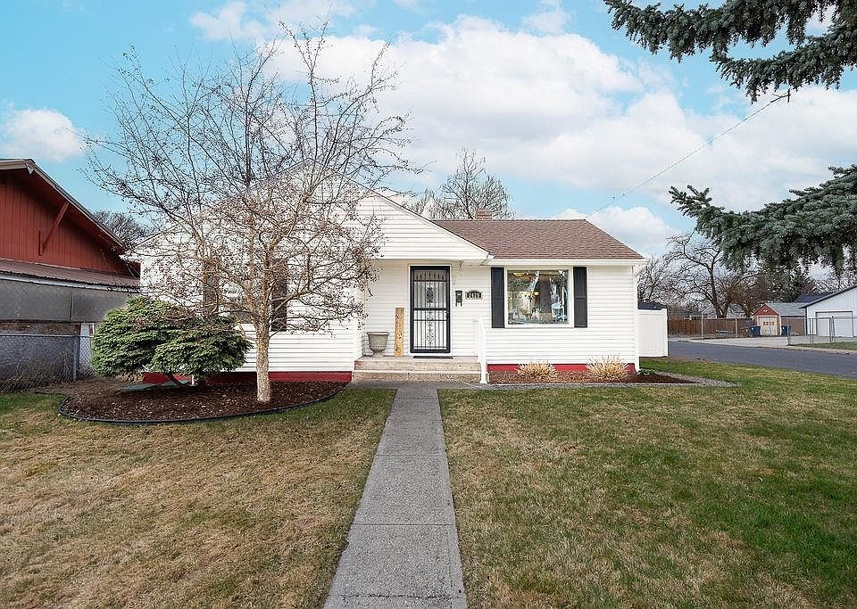 1st image of 2429 W Crown Ave