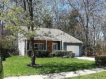 440 Retford Dr photo 1