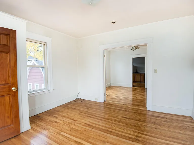 148 Lovell St #3 — Photo 7