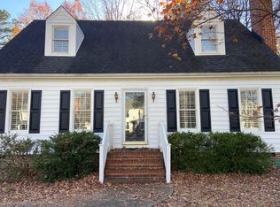 9725 Kingscroft Dr, Glen Allen, VA 23060