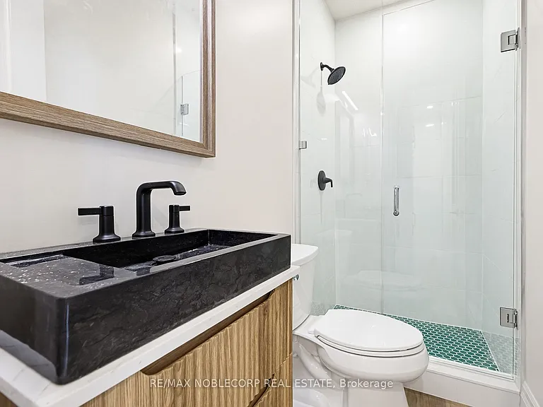 108 Enderby Rd #5 — Photo 8