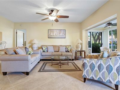 106 Siena Way APT 1504, Naples, FL, 34119